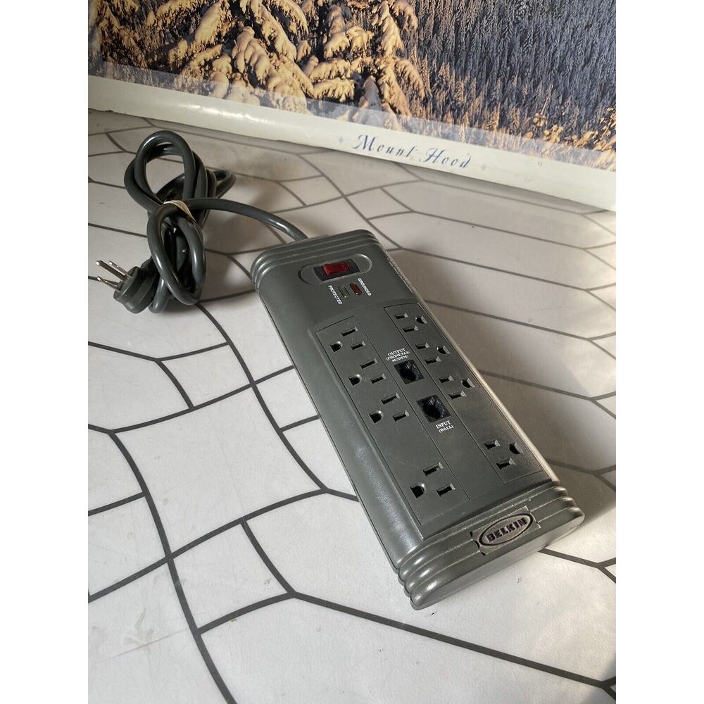 Belkin Premiere Surge Master 2 For DSS Systems